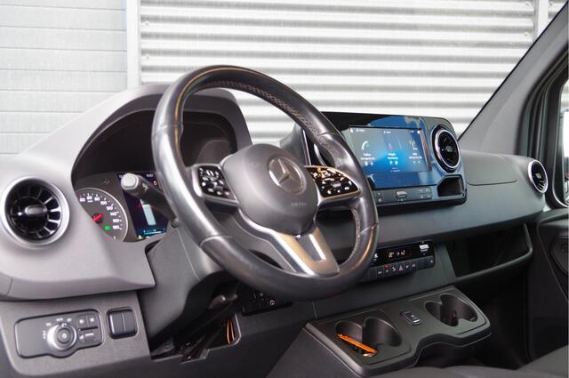 Mercedes-Benz SPRINTER 519 3.0 CDI V6 L2H1 N1, AUT. LED, LEDER, DUBBELLUCHT, STOELVERWARMING, ELEKTR. SCHUIFDEUR, MBUX 10'', CAMERA, NAVI, CRUISE, CLIMA, VOORRUITVERWARMING, NL AUTO, NAP, DUBBEL LUCHT