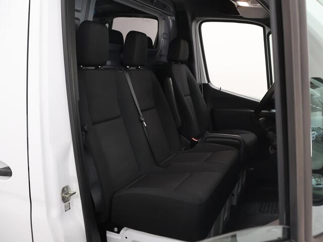 Mercedes-Benz SPRINTER 315 CDI | L2 H1 | Navigatie | Parkeercamera | MBUX | Airco | Certified