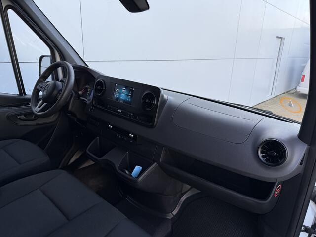 Mercedes-Benz SPRINTER 317 1.9 CDI Automaat L3H2 Trekhaak 3,5t Climate Control Cruise Control Carplay Camera