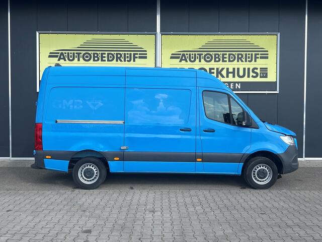 Mercedes-Benz SPRINTER 317 1.9 CDI L2H2 RWD