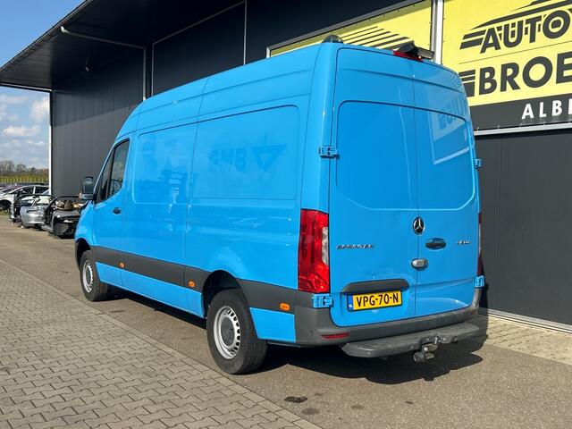Mercedes-Benz SPRINTER 317 1.9 CDI L2H2 RWD