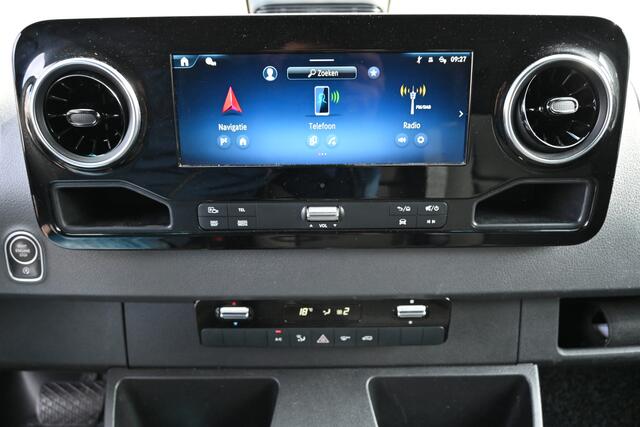 Mercedes-Benz SPRINTER 317 CDI L2H2 Pro LED verlichting, Geveerde stoel, Etc.
