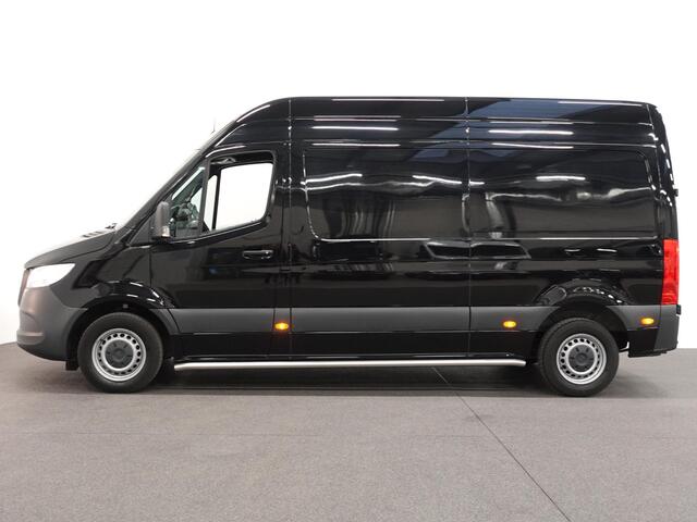 Mercedes-Benz SPRINTER L2H2 Automaat Navi Airco Camera Parkeersensoren