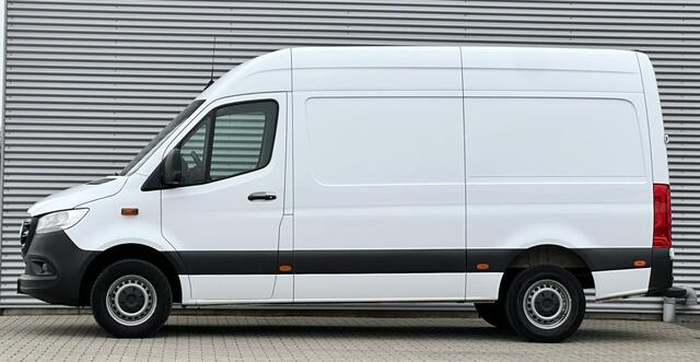 Mercedes-Benz SPRINTER 317 CDI L2H2 navi/camera/aut/mf stuur