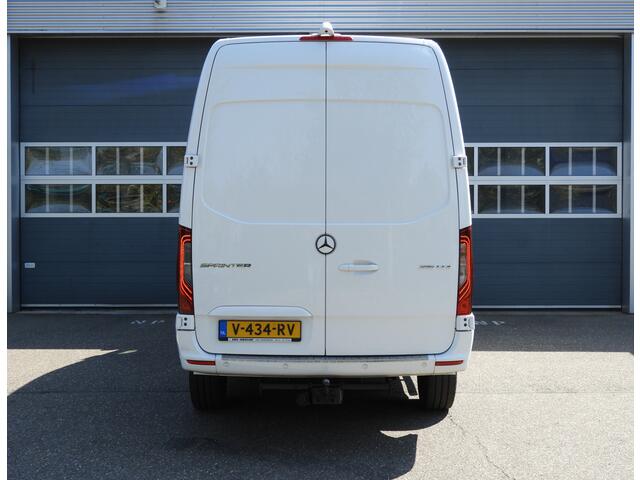 Mercedes-Benz SPRINTER 316 2.2 CDI L2H2 RWD AUT | LED | 360 CAMERA | 3.5t TREKHAAK | DISTRONIC