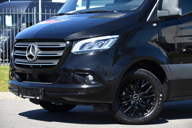 Mercedes-Benz SPRINTER 319 1.9 CDI L2H2 RWD Black Edition Full Options! 360 Camera, Cruise, Memory, LED, 3500kg Trekhaak, Leder, Carplay, 190pk, Voorruit verwarming, Uniek!