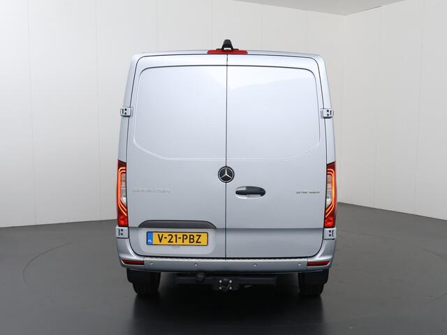 Mercedes-Benz SPRINTER 319 CDI L2 H1 | Select | Distronic | 3500 KG Trekhaak | 17" Lichtmetalen Wielen | Navigatie | Parkeercamera | LED Koplampen | Certified