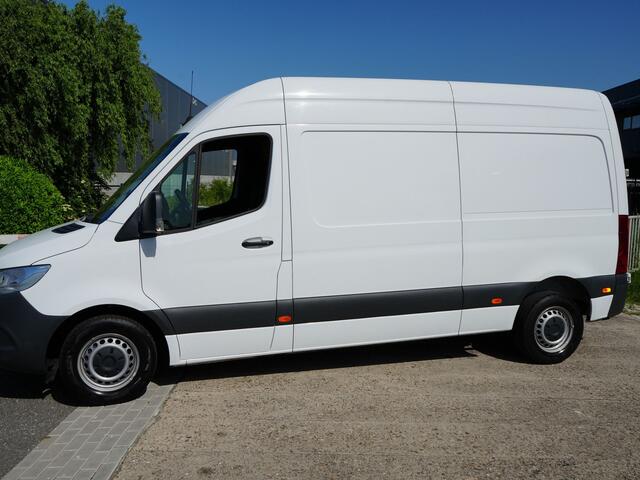 Mercedes-Benz SPRINTER 215 1.9 CDI L2H2 FWD Autm Automaat, trekhaak