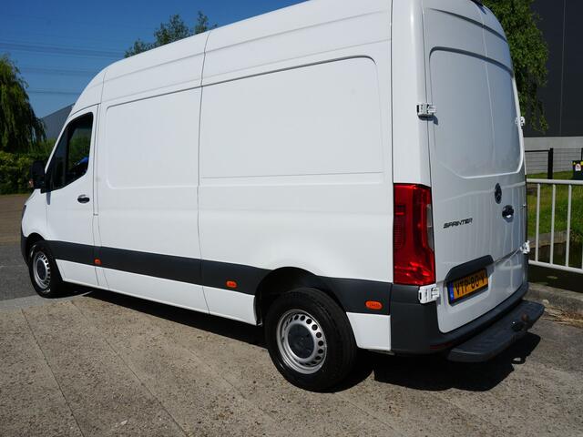 Mercedes-Benz SPRINTER 215 1.9 CDI L2H2 FWD Autm Automaat, trekhaak