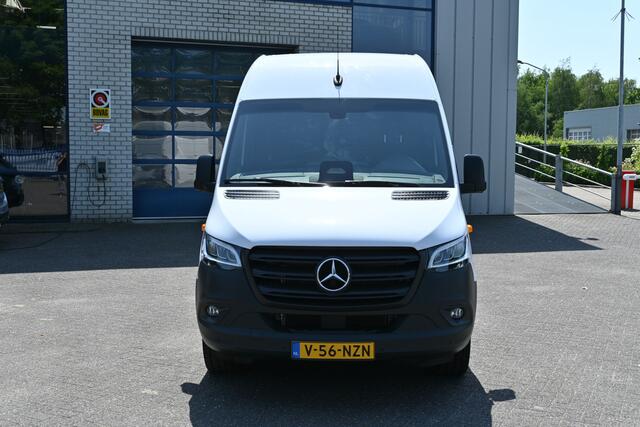 Mercedes-Benz SPRINTER 317 CDI L2H2 Pro LED, Geveerde stoel, Navigatie met camera