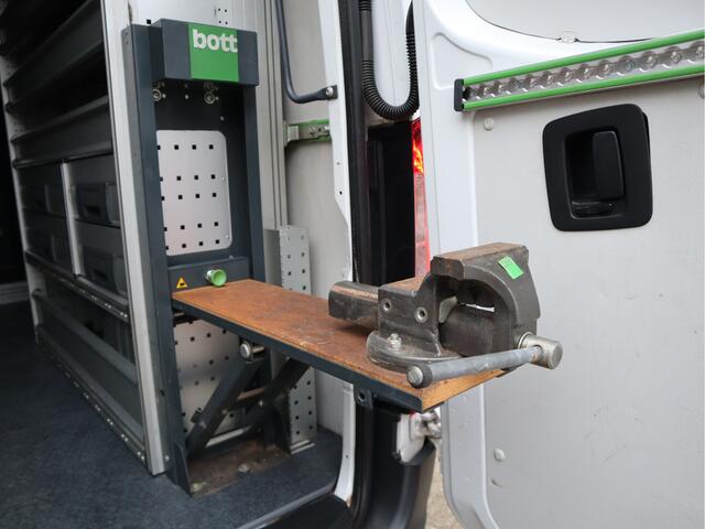 Mercedes-Benz SPRINTER 316 CDI Automaat - 4x4 AWD - Euro 6 - L2H2 - MBUX - Bott Inrichting - 220 omvormer