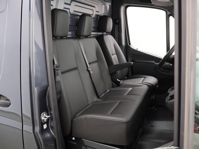 Mercedes-Benz SPRINTER 319 CDI L2 H2 Select | EDITION | Distronic | Led verlichting | Smartphone integratie pakket | 270° Deuren | 3500 KG Trekgewicht |