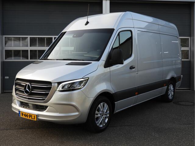 Mercedes-Benz SPRINTER 319 3.0 CDI L2H2 AUT | LUCHTVERING | DISTRONIC | LED | 360° CAMERA