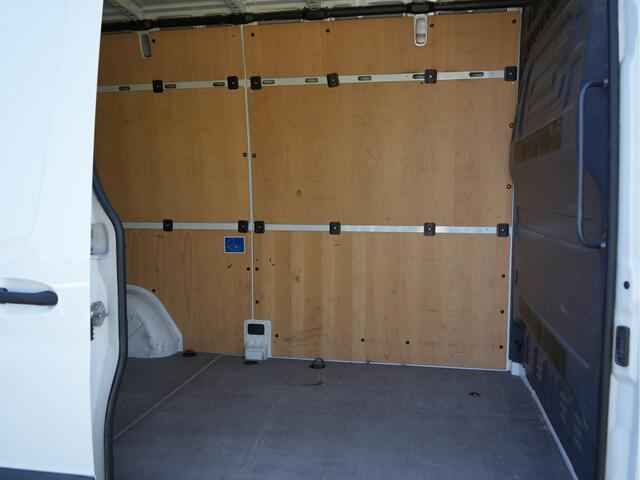 Mercedes-Benz SPRINTER 215 1.9 CDI L2H2 FWD Automaat trekhaak, camera