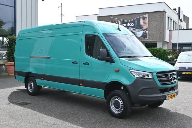 Mercedes-Benz SPRINTER 319 CDI 4x4 L3H2 AWD 10.25 MBUX met camera, Led, 2800kg Trekhaak, Etc.