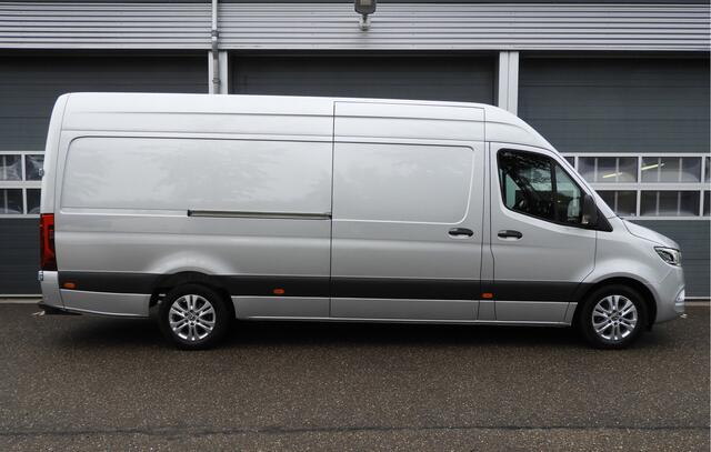 Mercedes-Benz SPRINTER 319 3.0 CDI L3H2 AUT | LED | TREKHAAK | 10.25 MBUX | NAVI | CRUISE