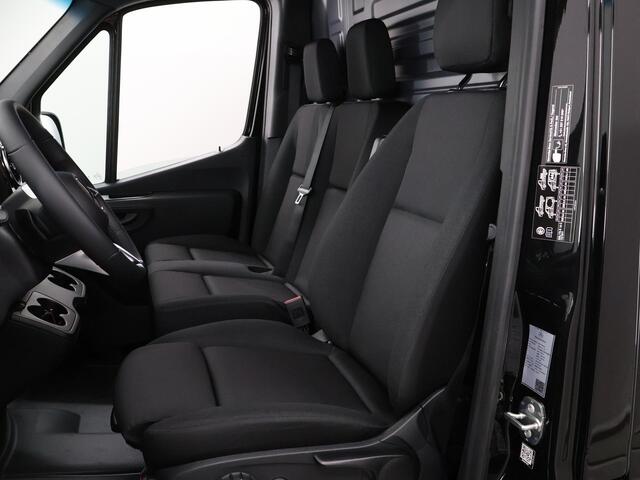 Mercedes-Benz SPRINTER 519 CDI L2 H2 Select | 5.0 T | 5000 GVW | N2 | Trekhaak 3500 kg | 3-zits | Stoelverwarming | Climate Control | Achteruitrijcamera | Airco | Cruise Control | LED Koplampen |