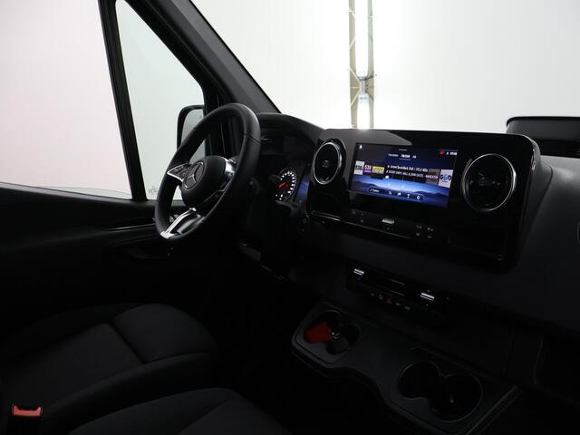 Mercedes-Benz SPRINTER 519 CDI L2 H2 Select | 5.0 T | 5000 GVW | N2 | Trekhaak 3500 kg | 3-zits | Stoelverwarming | Climate Control | Achteruitrijcamera | Airco | Cruise Control | LED Koplampen |