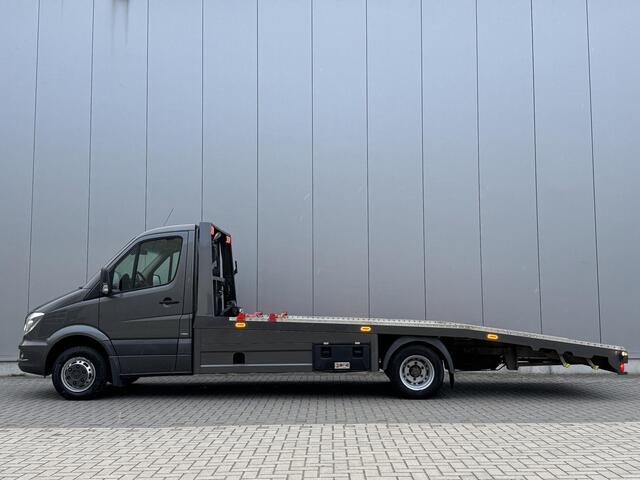 Mercedes-Benz SPRINTER 516 2.2 CDI 432 Aanhanger BE Rijbewijs 5 tons uitvoering Luchtvering zeer luxe uitvoering met aanhanger