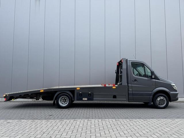 Mercedes-Benz SPRINTER 516 2.2 CDI 432 Aanhanger BE Rijbewijs 5 tons uitvoering Luchtvering zeer luxe uitvoering met aanhanger