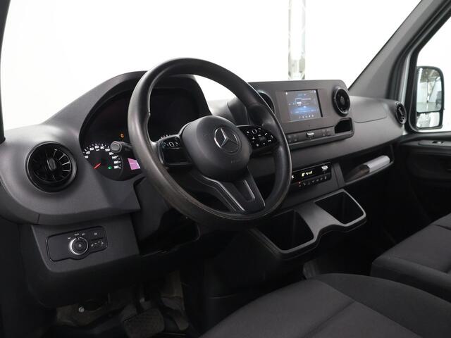 Mercedes-Benz SPRINTER 317 CDI | L2 H1 | PRO | AUTOMAAT | NAVIGATIE | AIRCO | W73 BREDE ACHTEROPSTAP | 3-ZITS | ACHTERUITRIJCAMERA | METALLIC LAK | CERTIFIED