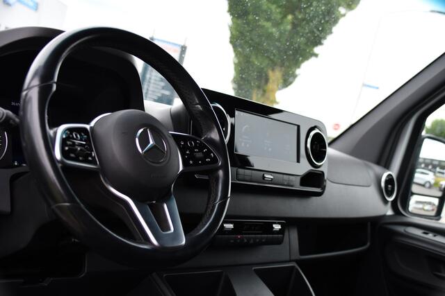 Mercedes-Benz SPRINTER 519 V6 3.0 CDI L3H2 PB Edition 360 Camera, Adaptieve Cruise, Carplay, LED, Automaat, 190pk, 3500kg Trekhaak, 10,5'' Mbux, Stoelverwarming, Uniek!