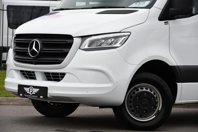Mercedes-Benz SPRINTER 519 V6 3.0 CDI L3H2 PB Edition 360 Camera, Adaptieve Cruise, Carplay, LED, Automaat, 190pk, 3500kg Trekhaak, 10,5'' Mbux, Stoelverwarming, Uniek!