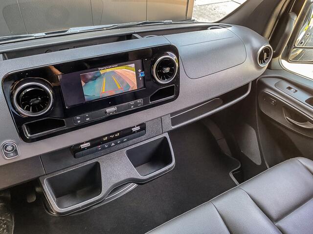 Mercedes-Benz SPRINTER 317 CDI 170PK Automaat L2H2 | MBUX | LEDER | NAVI | CAMERA | STOELVERWARMING |