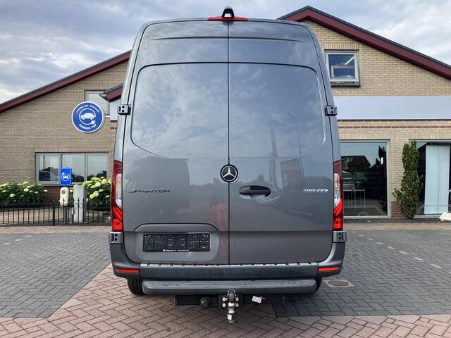 Mercedes-Benz SPRINTER 319 3.0 CDI L2H2 | MBUX | 360 Camera | LED
