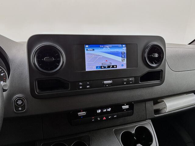 Mercedes-Benz SPRINTER 316 2.2 CDI L2H2 Automaat Navigatie Luchtgeveerde stoel Camera NAP Cruise control Euro 6