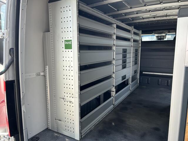 Mercedes-Benz SPRINTER 315 CDI L2 H1 RWD 3500KG Trekhaak / BOTT Inrichting / MBUX 10.25 / Navigatie / Cruise control / Airco / 270 Graden achterdeuren