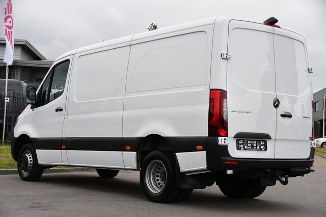 Mercedes-Benz SPRINTER 519 V6 3.0 CDI L2H1 PB Edition Camera, Cruise, Carplay, 3500kg Trekhaak, LED, Mbux, Geveerde Stoel, Uniek! 319