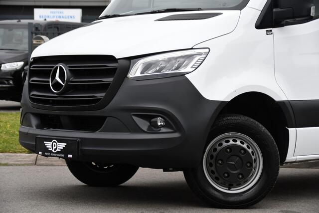 Mercedes-Benz SPRINTER 519 V6 3.0 CDI L2H1 PB Edition Camera, Cruise, Carplay, 3500kg Trekhaak, LED, Mbux, Geveerde Stoel, Uniek! 319
