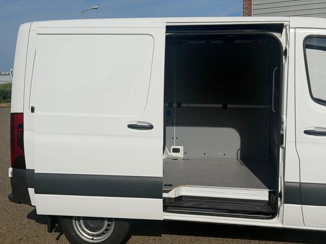 Mercedes-Benz SPRINTER 317CDI L1H1 Automaat Airco Trekhaak Apple Carplay