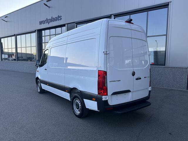 Mercedes-Benz SPRINTER 317 CDI L2 H2 MBUX / 360 Camera / Parkeersensoren / Navigatie / Cruise control / Airco / 270 Graden achterdeuren