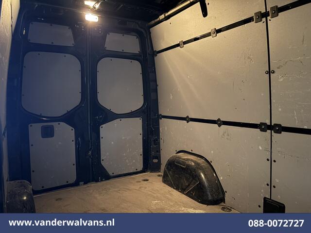 Mercedes-Benz SPRINTER 314 CDI 143pk L2H2 Euro6 Airco | Navigatie | Trekhaak | Camera | Apple Carplay Android Auto, Trap, Leder
