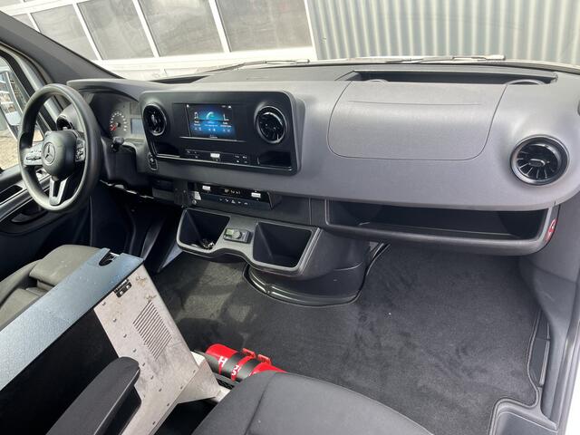 Mercedes-Benz SPRINTER 314 2.2 CDI L2H2 EURO VI-D Werkplaats inrichting Airco Cruise controle Kastinrichting Omvormer Apple carplay Euro 6