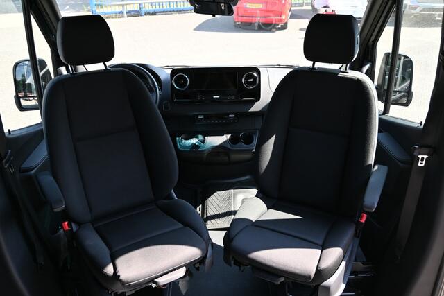 Mercedes-Benz SPRINTER 319 CDI 4x4 L2H2 AWD Draaistoelen, 360 Graden camera, LED, Standkachel