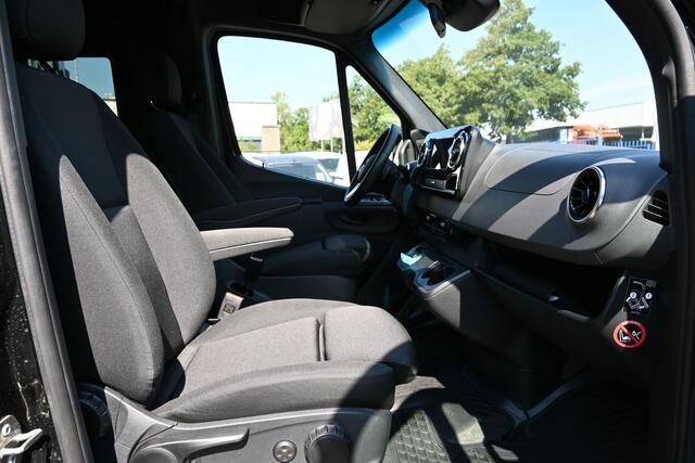 Mercedes-Benz SPRINTER 319 CDI 4x4 L2H2 AWD Draaistoelen, 360 Graden camera, LED, Standkachel