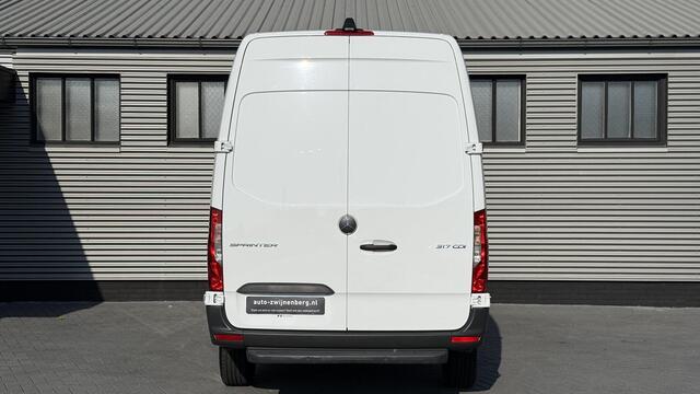 Mercedes-Benz SPRINTER 317 1.9 CDI L2H2 DC