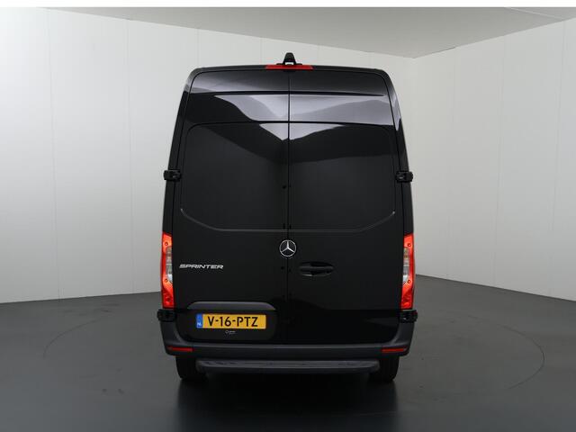 Mercedes-Benz SPRINTER 317 CDI | L2 H2 | NAVIGATIE | PARKEERCAMERA | 2-ZITS | STANDKACHEL | STOELVERWARMING | ALARM | CERTIFIED