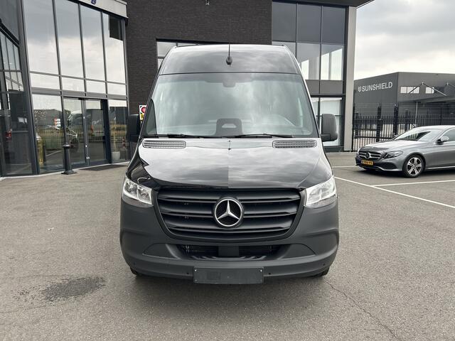 Mercedes-Benz SPRINTER 317 CDI L3 H2 Pro / 3500KG Trekhaak / MBUX / Navigatie / Cruise control / Airco / 270 Graden achterdeuren