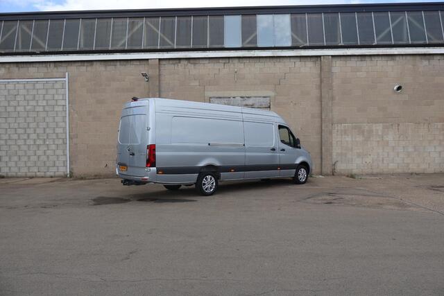 Mercedes-Benz SPRINTER 319 CDI | AUT. | L4 H2 | PRO | DISTRONIC PLUS | APPLE CARPLAY/ANDROID AUTO | TREKHAAK | LM VELGEN | 3-ZITS | STOELVERWARMING | CERTIFIED