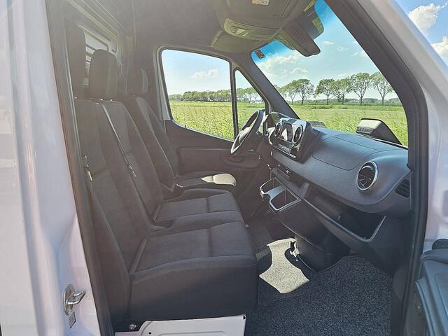 Mercedes-Benz SPRINTER 317 L3H2 Pro Led Mbux 10 Cruise Camera
