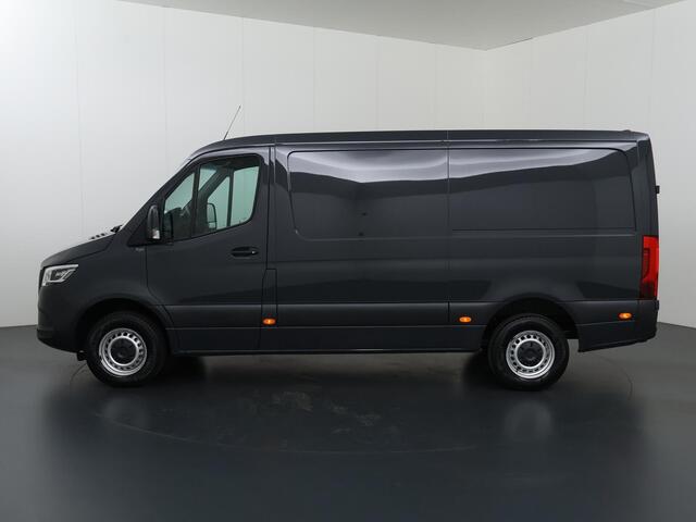 Mercedes-Benz SPRINTER 315 CDI | L2 H1 | AUTOMAAT | RWD | LED LAMPEN | KUNSTLEDER ZWART | TREKHAAK | ACHTERUITRIJCAMERA | MULTIFUNCIONEEL STUURWIEL | ZWARTGRIJS | CRUISE CONTROL | CERTIFIED