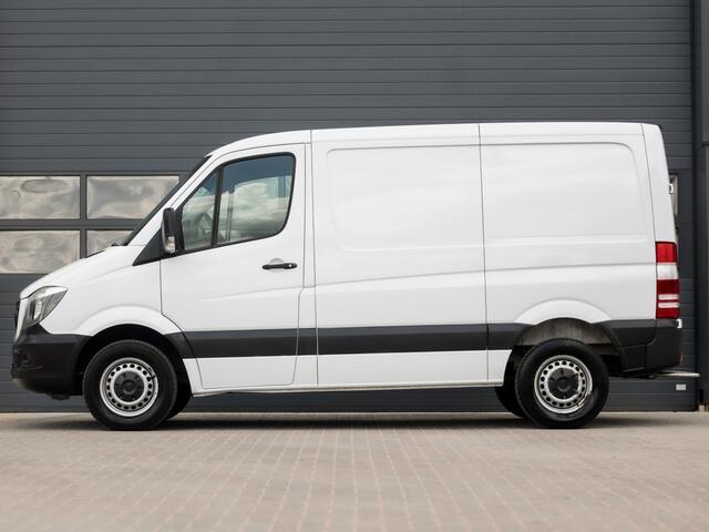 Mercedes-Benz SPRINTER 211 2.2 CDI 325 HD Automaat (CAMERA, AIRCO, ELEK RAMEN, NIEUWE APK, NIEUWSTAAT)