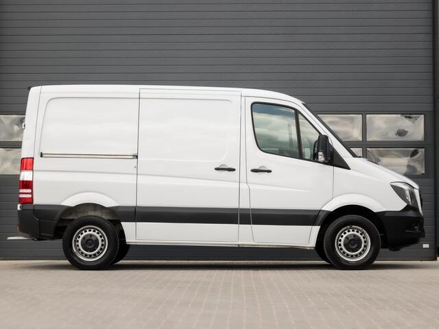 Mercedes-Benz SPRINTER 211 2.2 CDI 325 HD Automaat (CAMERA, AIRCO, ELEK RAMEN, NIEUWE APK, NIEUWSTAAT)