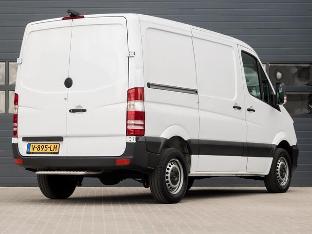 Mercedes-Benz SPRINTER 211 2.2 CDI 325 HD Automaat (CAMERA, AIRCO, ELEK RAMEN, NIEUWE APK, NIEUWSTAAT)