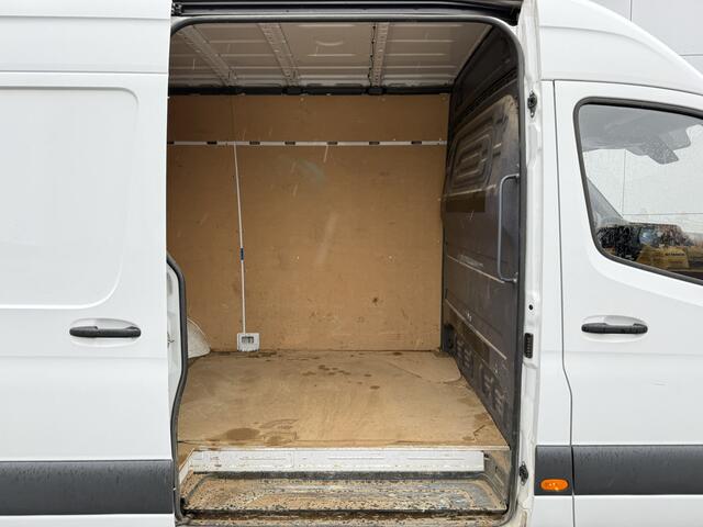 Mercedes-Benz SPRINTER 315 1.9 CDI 150pk Automaat L2H2 Climate Control MBUX Camera Carplay Cruise Control