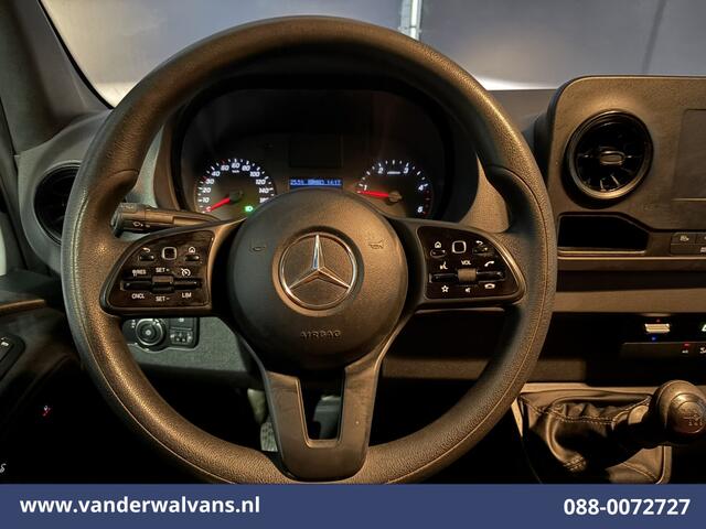 Mercedes-Benz SPRINTER 314 CDI 143pk L2H2 Euro6 Airco | Camera | Imperiaal | Trekhaak | Apple Carplay | Cruisecontrol Android Auto, Stoelverwarming, Parkeersensoren, Bijrijdersbank